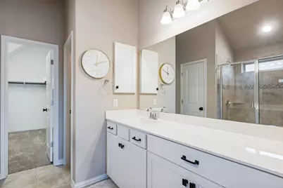 2224 Bonavista Way, Leander, TX 78641 - Photo 17