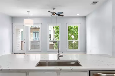 2520 Bluebonnet Lane #52, Austin, TX 78704 - Photo 13