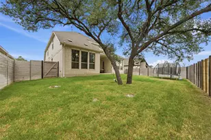 1005 Rollingwood Trl, Georgetown, TX 78633 - Photo 39