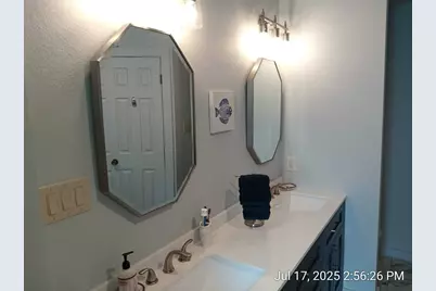 1712 Creek Bend Circle, Round Rock, TX 78681 - Photo 13