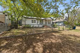 1605 W 11th St, Austin, TX 78703 - Photo 9