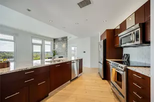 603 Davis St, Austin, TX 78701 - Photo 11