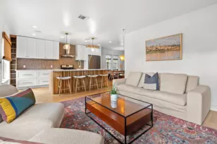 2714 E 2nd St, Austin, TX 78702 - Photo 1