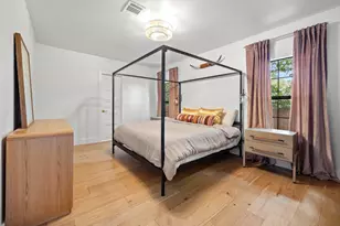 2714 E 2nd St, Austin, TX 78702 - Photo 9