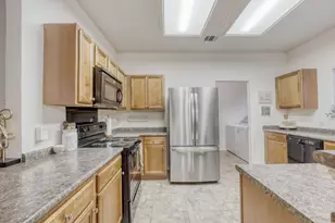 5805 Alomar Cove, Del Valle, TX 78617 - Photo 7