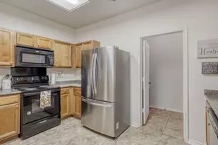 5805 Alomar Cove, Del Valle, TX 78617 - Photo 11