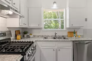 2206 Alta Vista Ave, Austin, TX 78704 - Photo 11