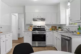 2206 Alta Vista Ave, Austin, TX 78704 - Photo 9