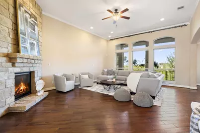 407 Bella Montagna Circle, Lakeway, TX 78734 - Photo 11