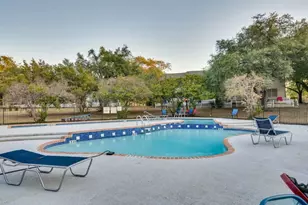 1818 River Crossing Cir, Austin, TX 78741 - Photo 19