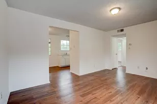 728 Old Martindale Dr, San Marcos, TX 78666 - Photo 3