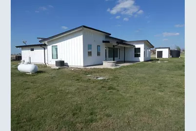 3947 County Road 210, Bertram, TX 78605 - Photo 25