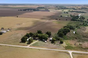 451 Co Rd 416, Taylor, TX 76574 - Photo 39