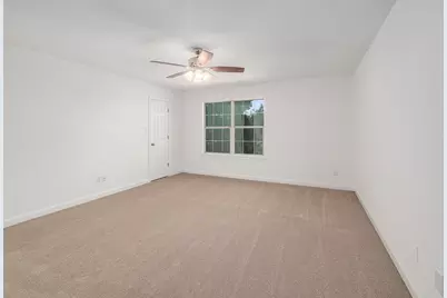 709 Los Robles Road, Leander, TX 78641 - Photo 13