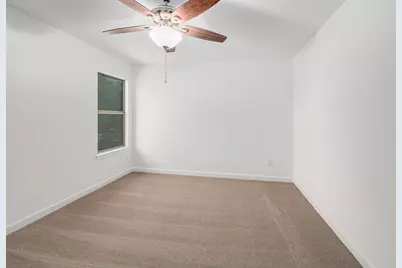 709 Los Robles Road, Leander, TX 78641 - Photo 17