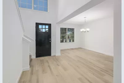 709 Los Robles Road, Leander, TX 78641 - Photo 11