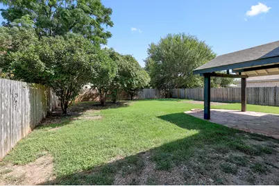 709 Los Robles Road, Leander, TX 78641 - Photo 5