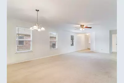 244 Cactus Patch, Selma, TX 78154 - Photo 5