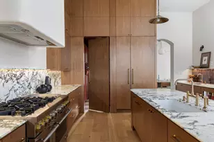 2300 Barton Creek Blvd, Austin, TX 78735 - Photo 17