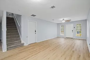 8706 Dandelion Trail, Austin, TX 78745 - Photo 9