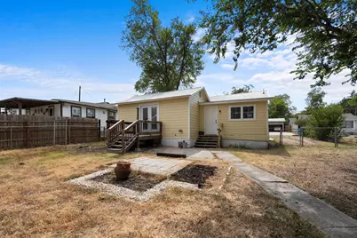 1614 N Lynn Street, Taylor, TX 76574 - Photo 15