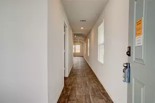 121 Roanwood Dr, San Marcos, TX 78666 - Photo 5