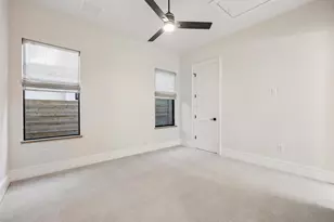2702 Mountain Laurel Dr, Austin, TX 78703 - Photo 27