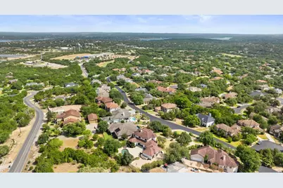 34 Autumn Oaks Drive, The Hills, TX 78738 - Photo 3