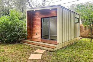 2704 Nottingham Ln, Austin, TX 78704 - Photo 27