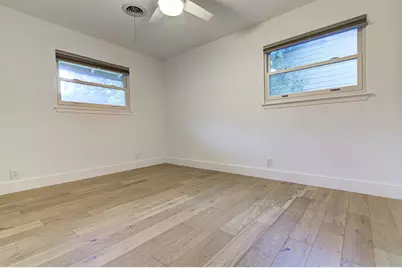 2704 Nottingham Lane, Austin, TX 78704 - Photo 13