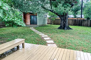 2704 Nottingham Ln, Austin, TX 78704 - Photo 25