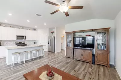 17621 Fairbridge Lane, Manor, TX 78653 - Photo 11