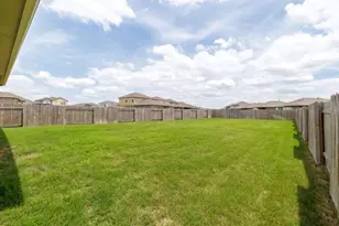 17621 Fairbridge Ln, Manor, TX 78653 - Photo 33