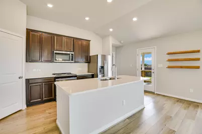 309 Chickasaw Lane, Hutto, TX 78634 - Photo 15