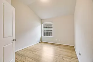 309 Chickasaw Ln, Hutto, TX 78634 - Photo 21