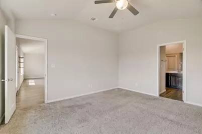 309 Chickasaw Lane, Hutto, TX 78634 - Photo 5