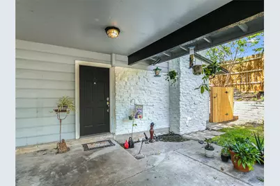 2504 Audubon Place, Austin, TX 78741 - Photo 9