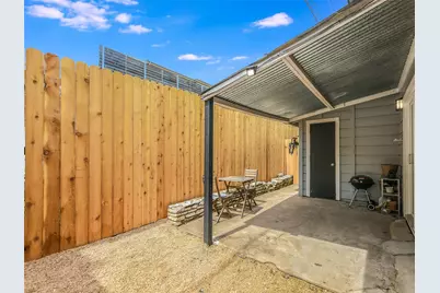 2504 Audubon Place, Austin, TX 78741 - Photo 15