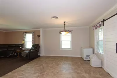 1212 Lake Terrace Drive, Elgin, TX 78621 - Photo 9
