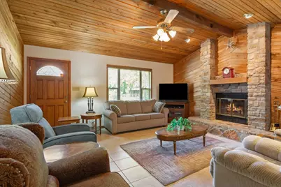 1115 Hackberry Drive, Marble Falls, TX 78654 - Photo 7