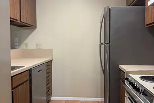 202 E 45th St, Austin, TX 78751 - Photo 5