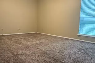 202 E 45th St, Austin, TX 78751 - Photo 9