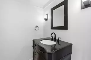 6631 Valleyside Rd, Austin, TX 78731 - Photo 25