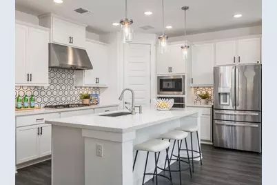 8205 Silhouette Street, Austin, TX 78744 - Photo 7