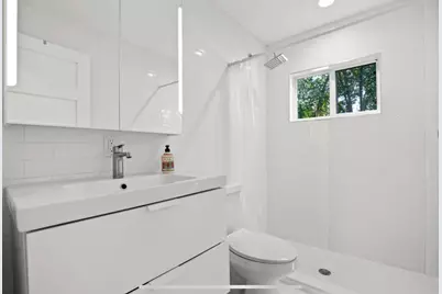 1305 Olander Street, Austin, TX 78702 - Photo 13