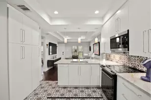 1305 Olander St, Austin, TX 78702 - Photo 9