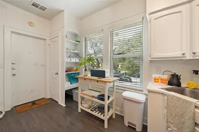 201 W 31st Street #H, Austin, TX 78705 - Photo 17