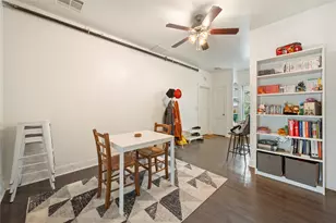 201 W 31st St, Austin, TX 78705 - Photo 15