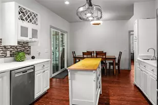 208 Sendero Cove, Cedar Creek, TX 78612 - Photo 9