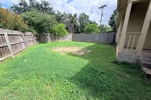 2904 Whisper Oaks Ln, Georgetown, TX 78628 - Photo 17